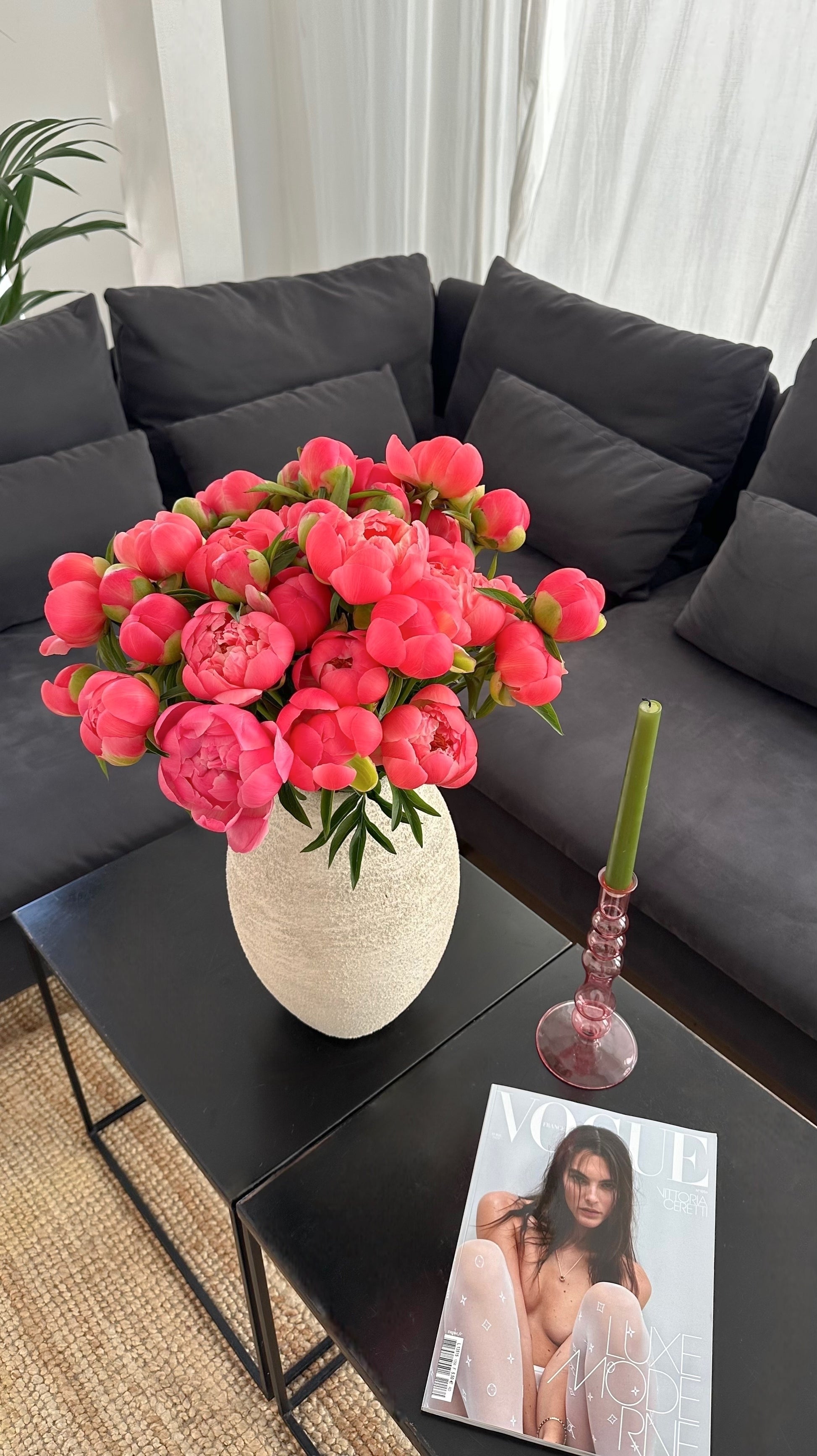 Bouquet of peonies - Luxury from Meadow, available in Barcelona