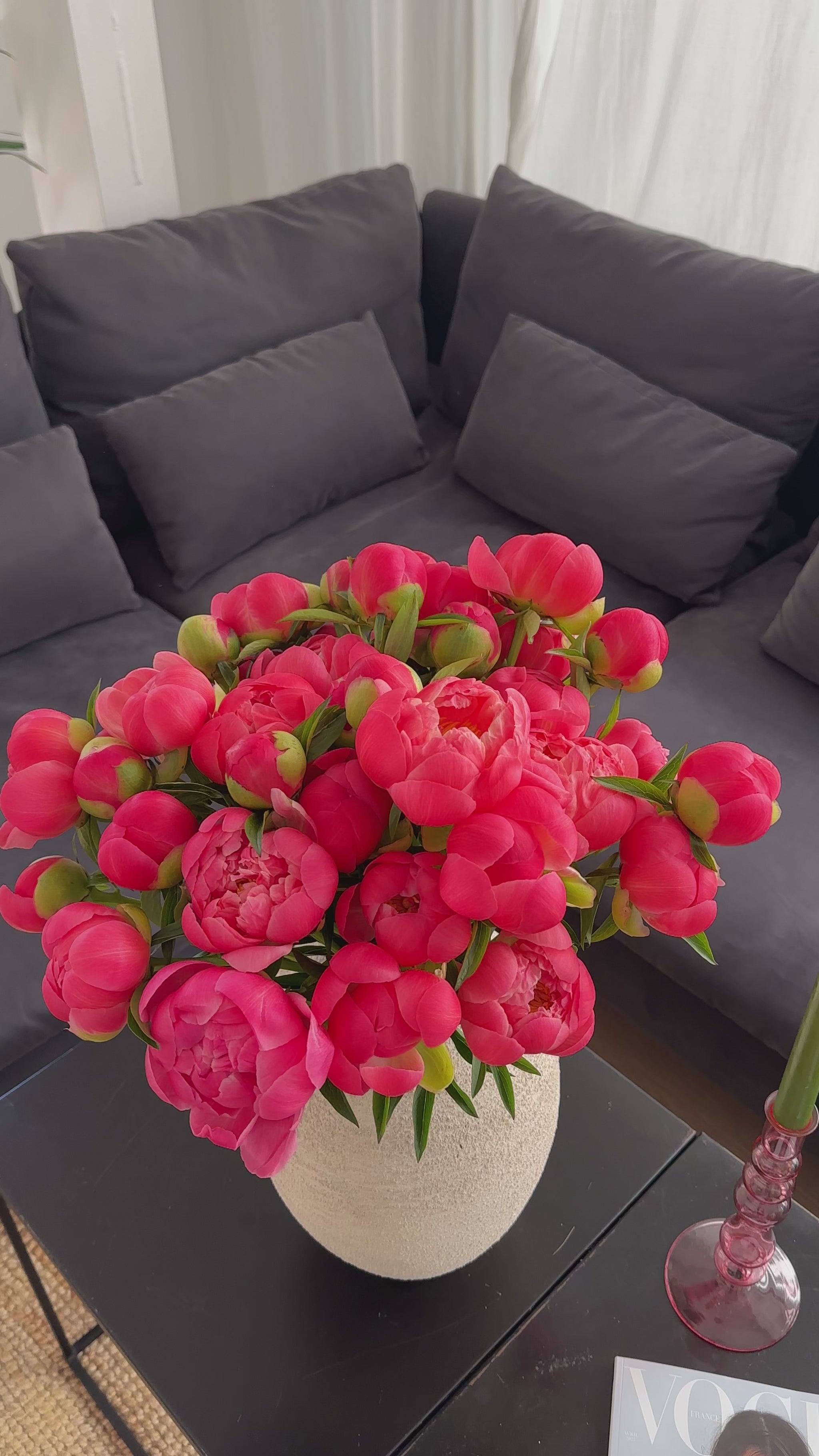 Bouquet of peonies - Luxury from Meadow, available in Barcelona