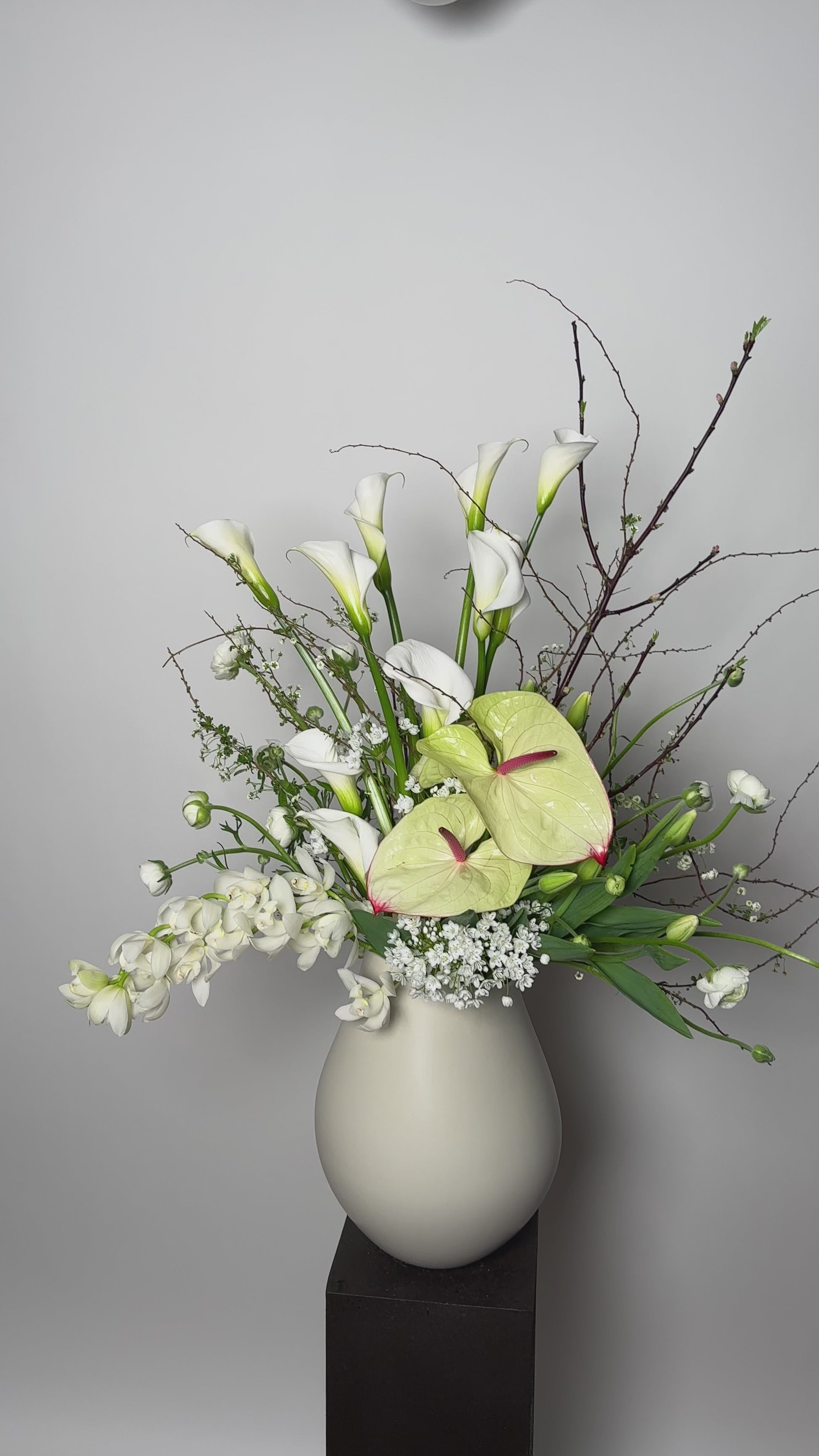 Bouquet of Cymbidium and Anthurium - Luxury from Meadow, available in Barcelona